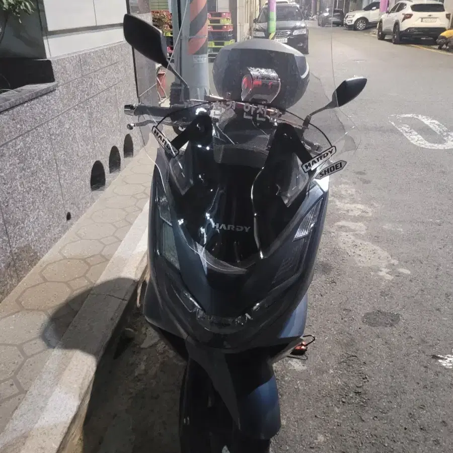 부산 21년식 Pcx 적은키로수 팝니다 관리잘된차량