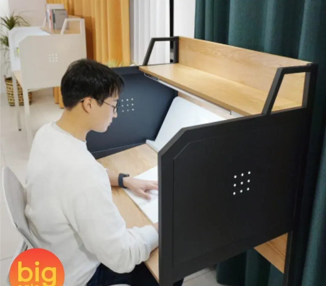 울대학교 특허받은 독서실 칸막이 책상