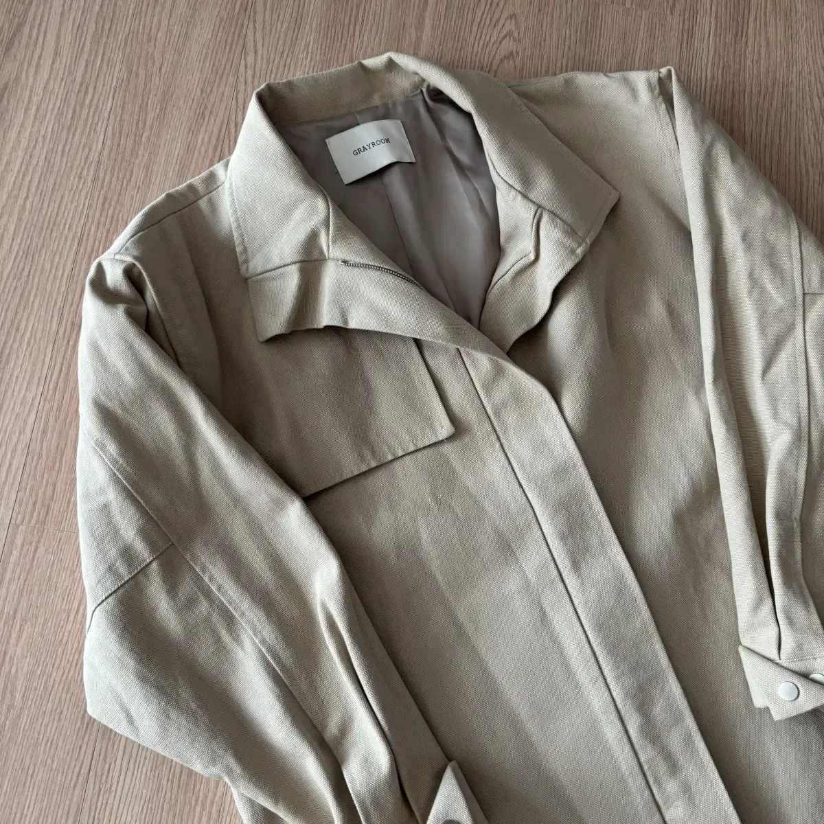 Gray Room Overfit Boxy Safari Jumper Jacket Trench