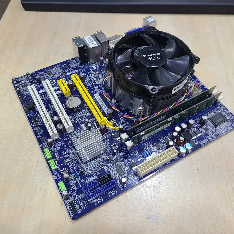 cpu i3 530 삼성메인보드 메모리2gx2