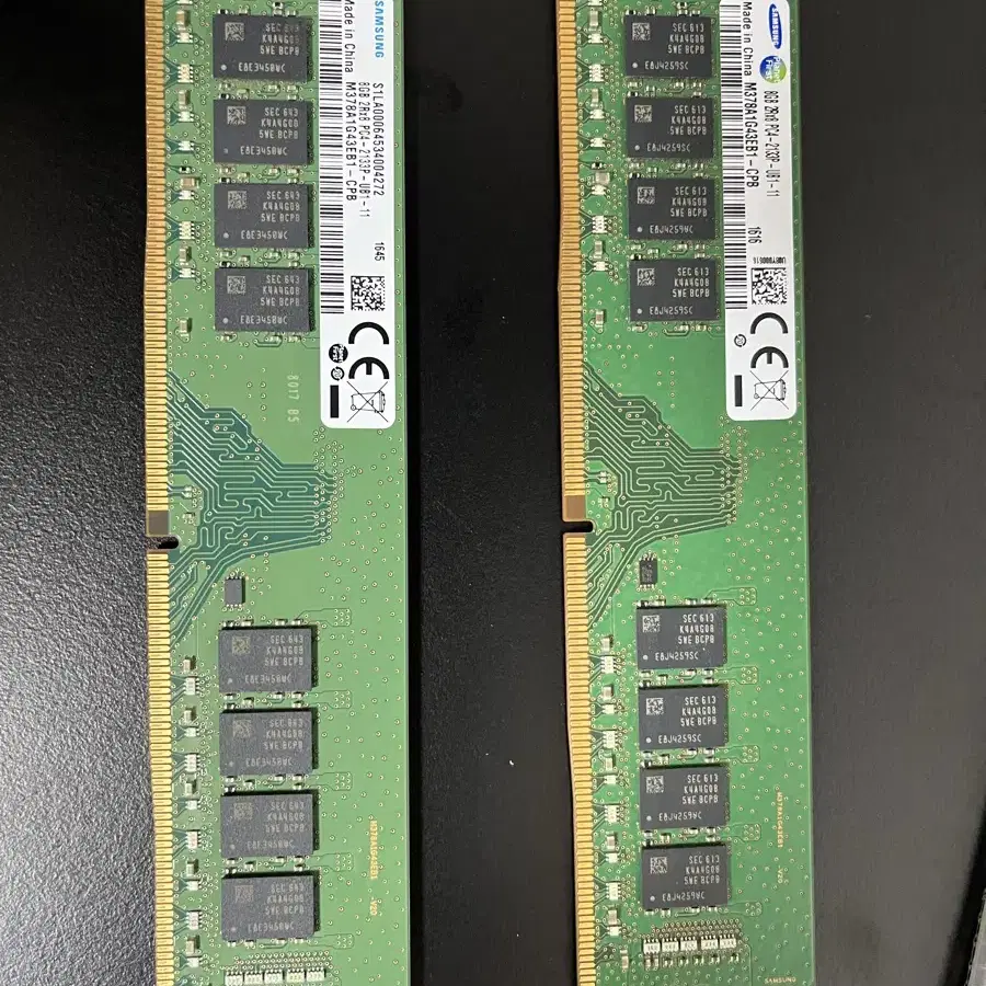 삼성 DDR4 2133 E다이 8G 램 2개 팝니다