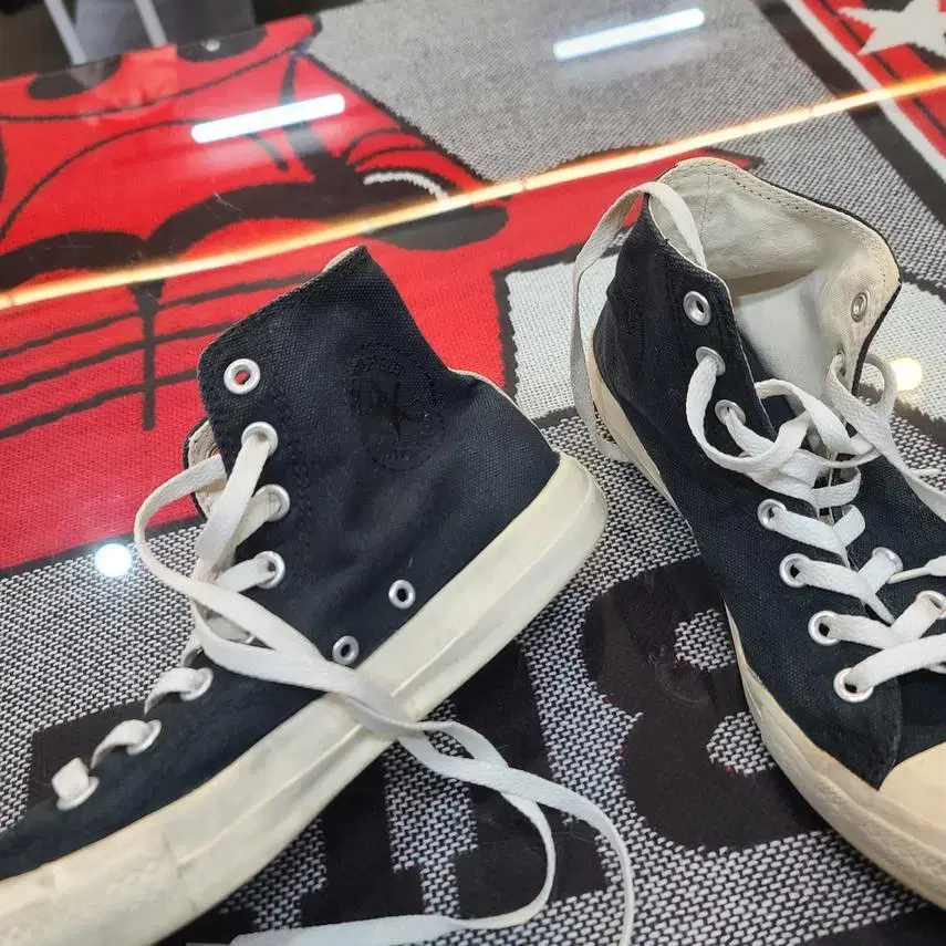 [CONVERSE] 남성 꼼데가르송 X 척테일러 하이 컨버스 265mm