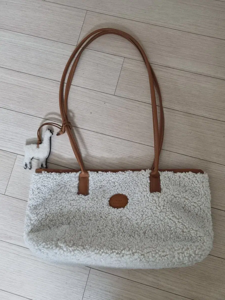 [Women's Brand] D.Found Shoulder Bag