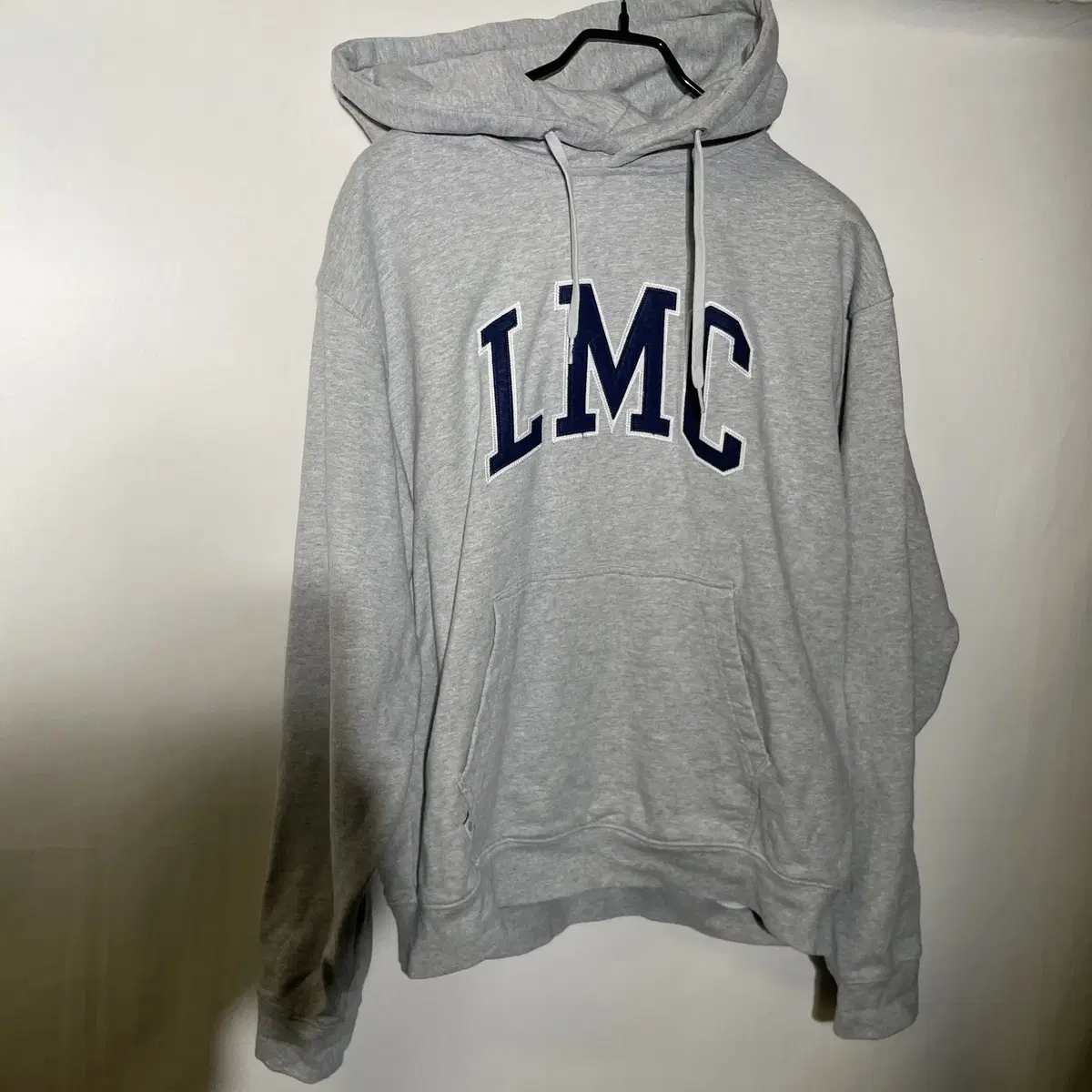 LMC 아치로고 후드티 M