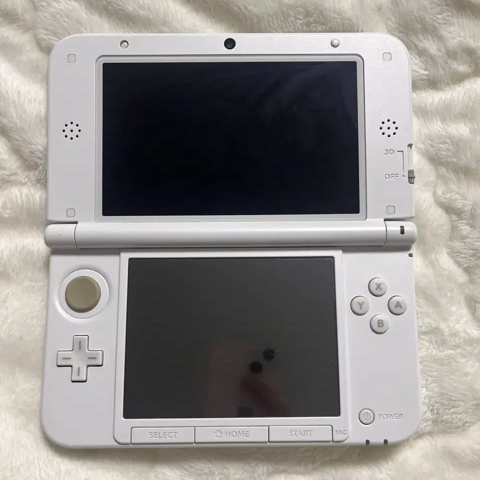 닌텐도 3ds xl 한국판 화이트 흰색 + 친구모아아파트 칩