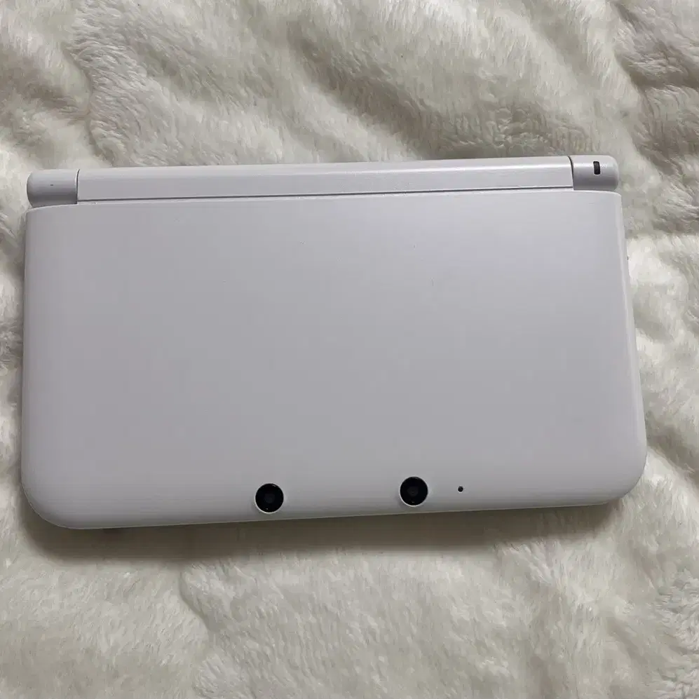 닌텐도 3ds xl 한국판 화이트 흰색 + 친구모아아파트 칩