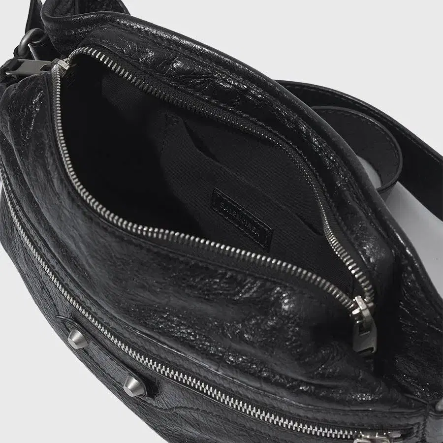 BALENCIAGA casual bag