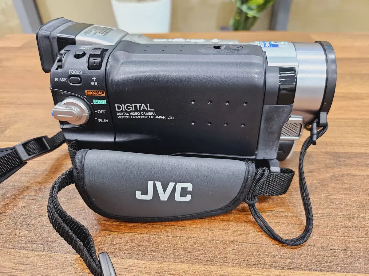 [무료배송] JVC 디지털 캠코더 카메라