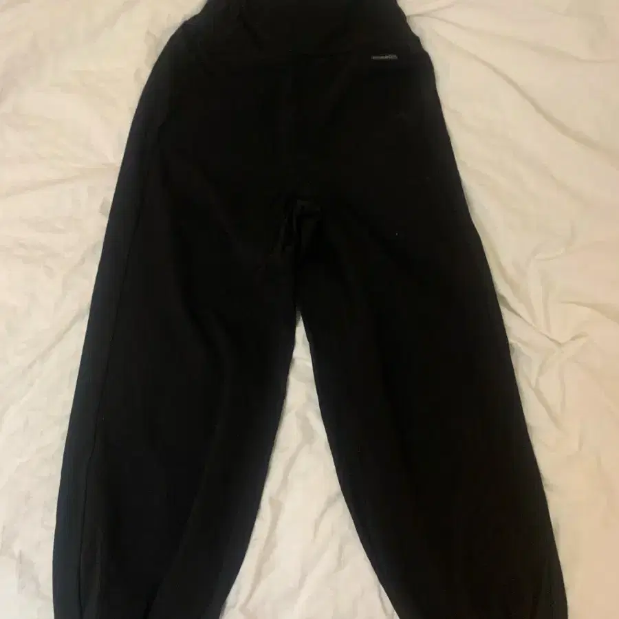 무브웜 cave sweat pants 블랙 s