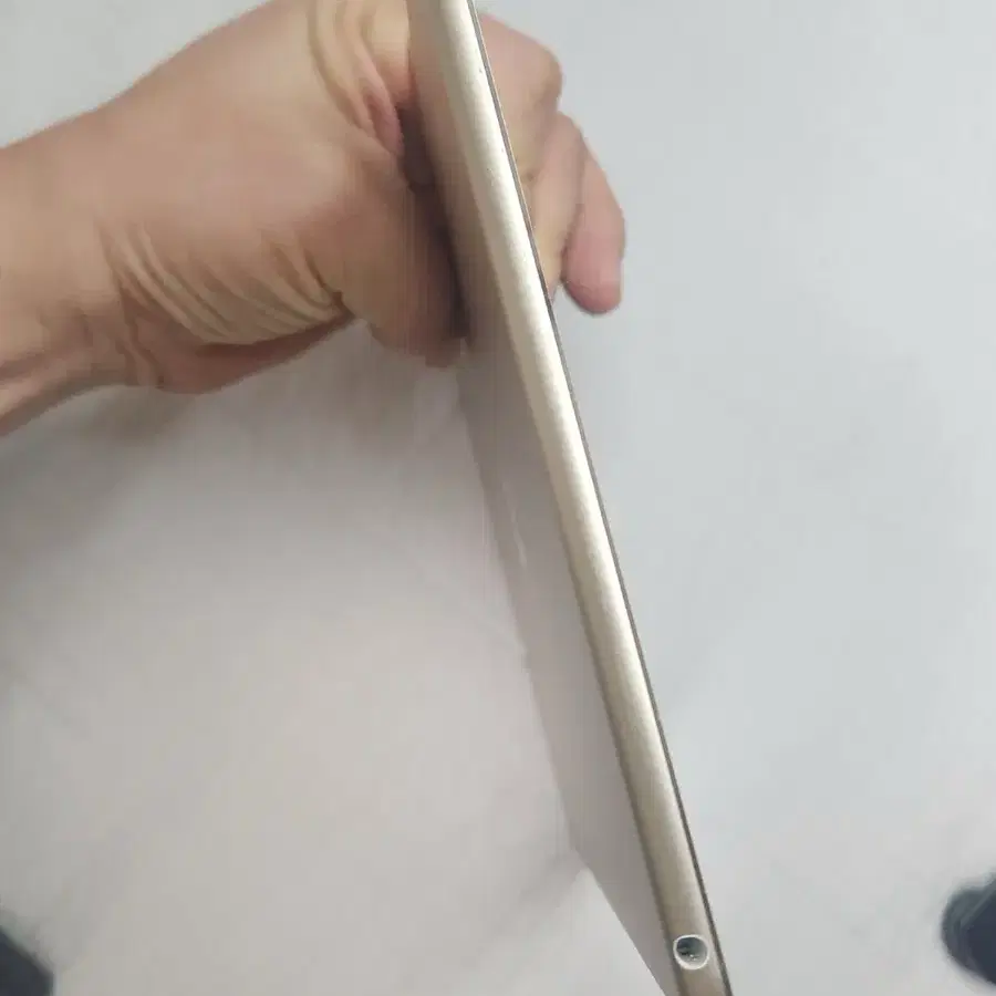 iPad Air2 S급샴페인골드 64G 오늘배터리교체후 미사용 배터리효율