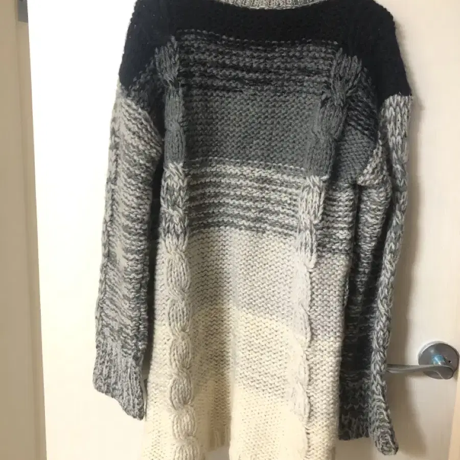 Vintage grey kintted cardigan 빈티지 가디건