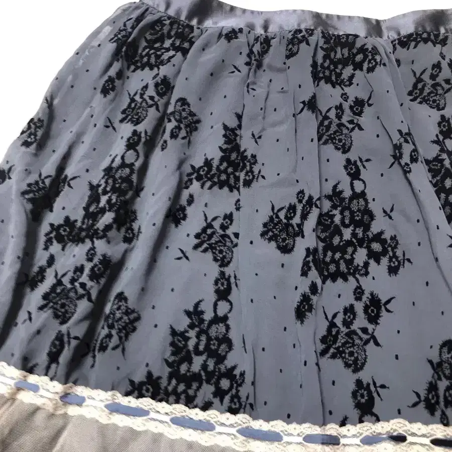 Vintage lace skirt 빈티지 스커트