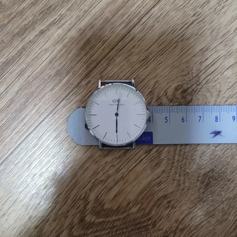 다니엘 웰링턴 클래식 40mm 시계