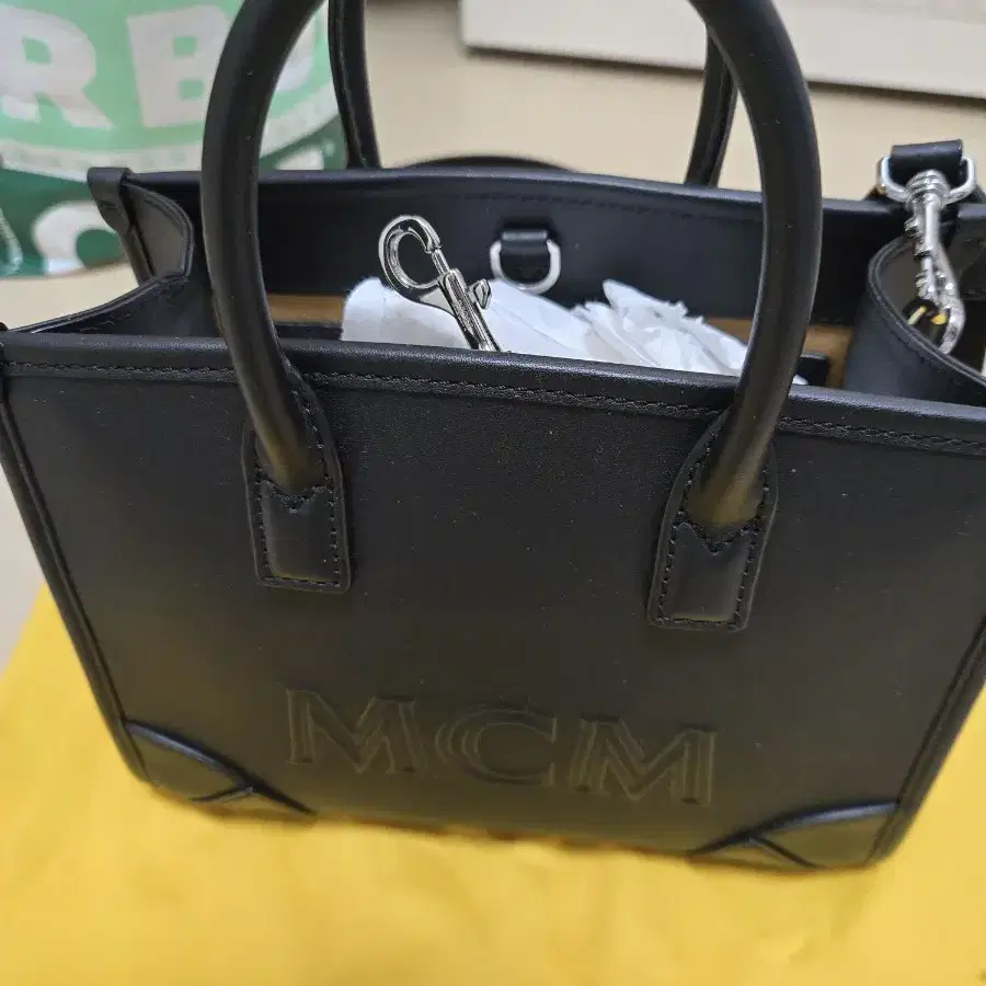 mcm 크로스백