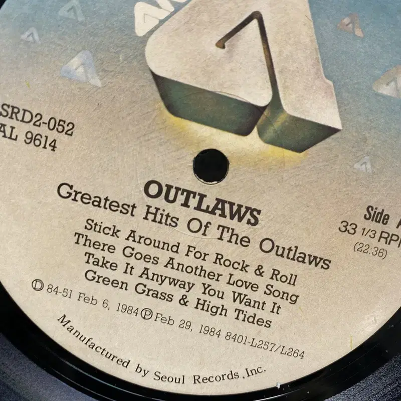 OUTLAWS  LP / AA7206