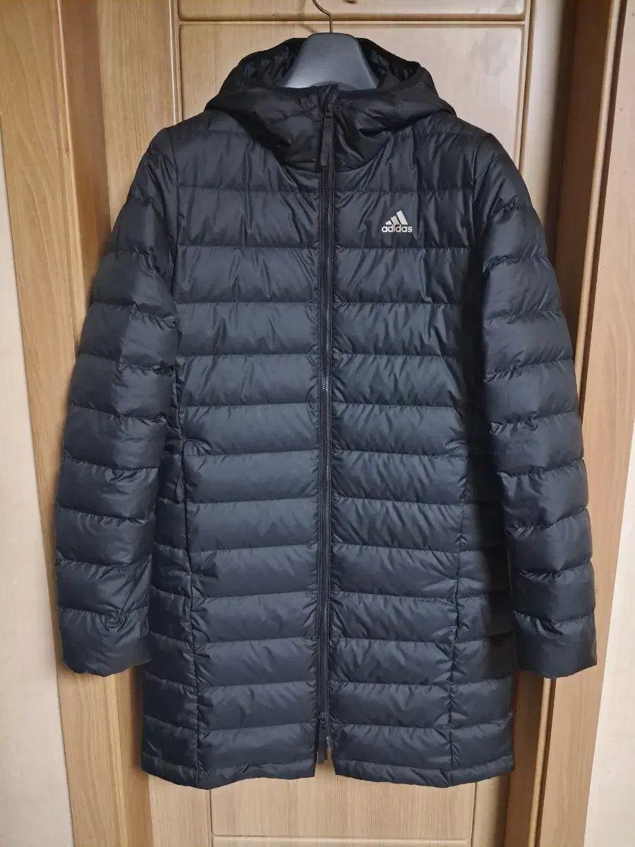 Adidas Women's Lightweight Long Puffer Jacket XS