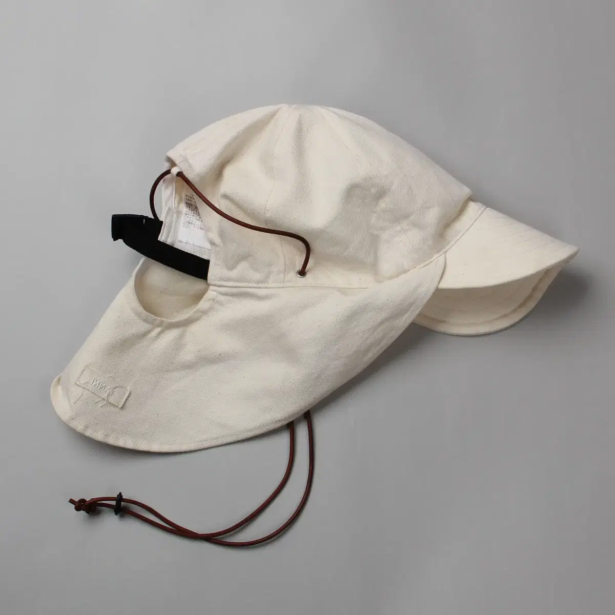 INNAT - SILK DENIM SUNSHADE CAP