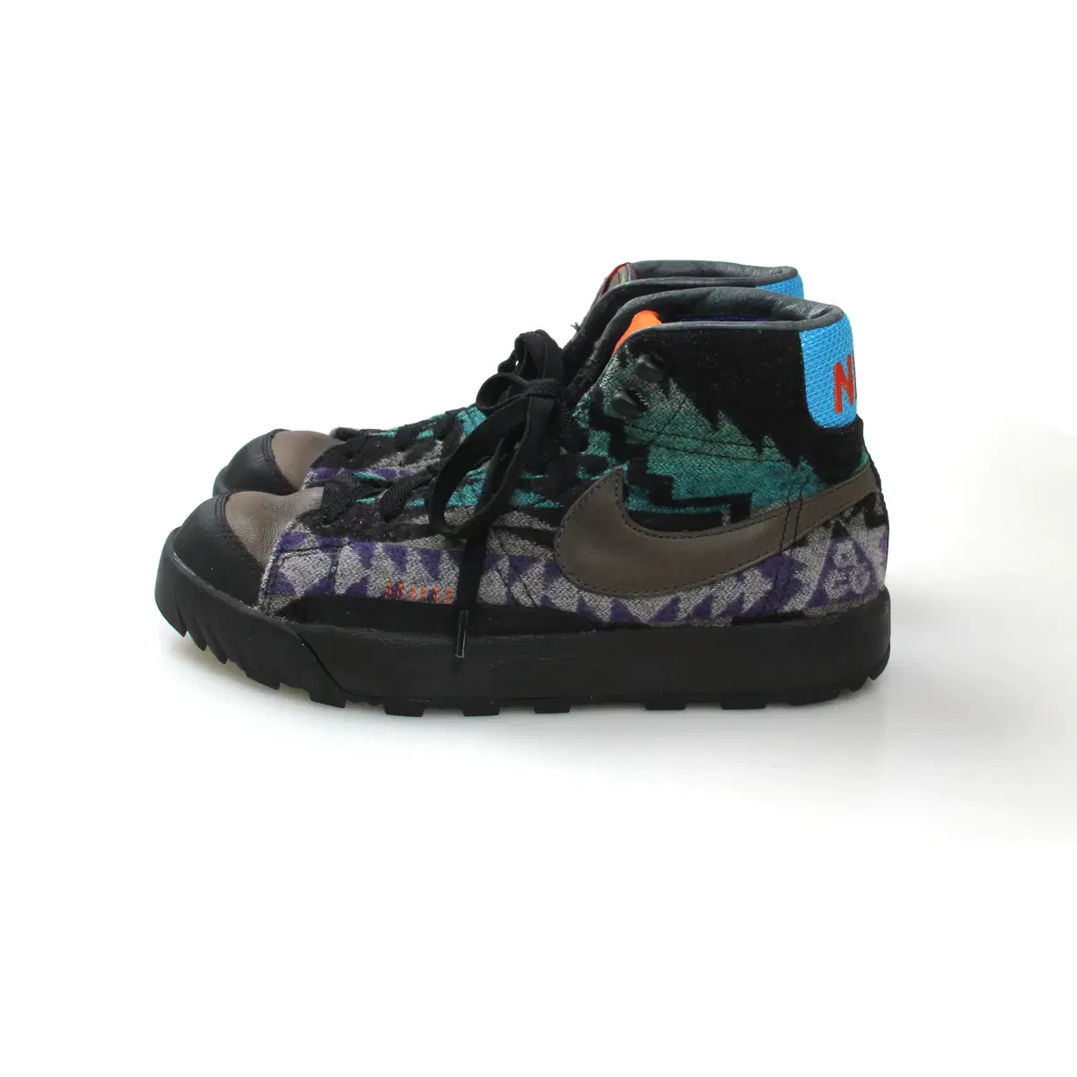 Pendleton x Nike ACG