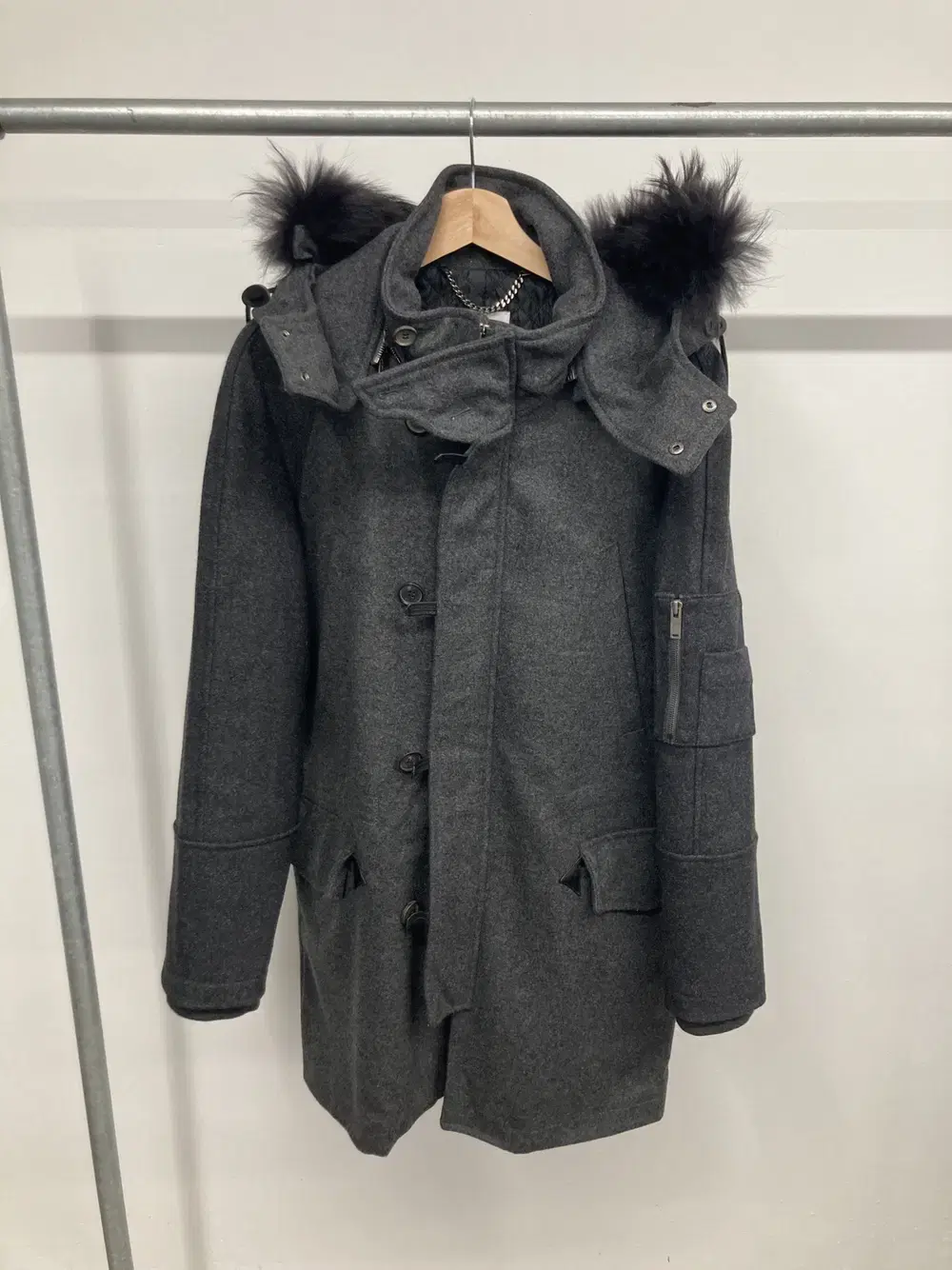 Gilles Stuart Lacunfer wool hooded coat