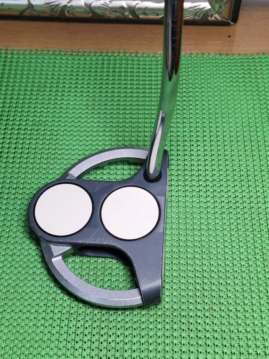 Odyssey SRT 2-Ball Putter