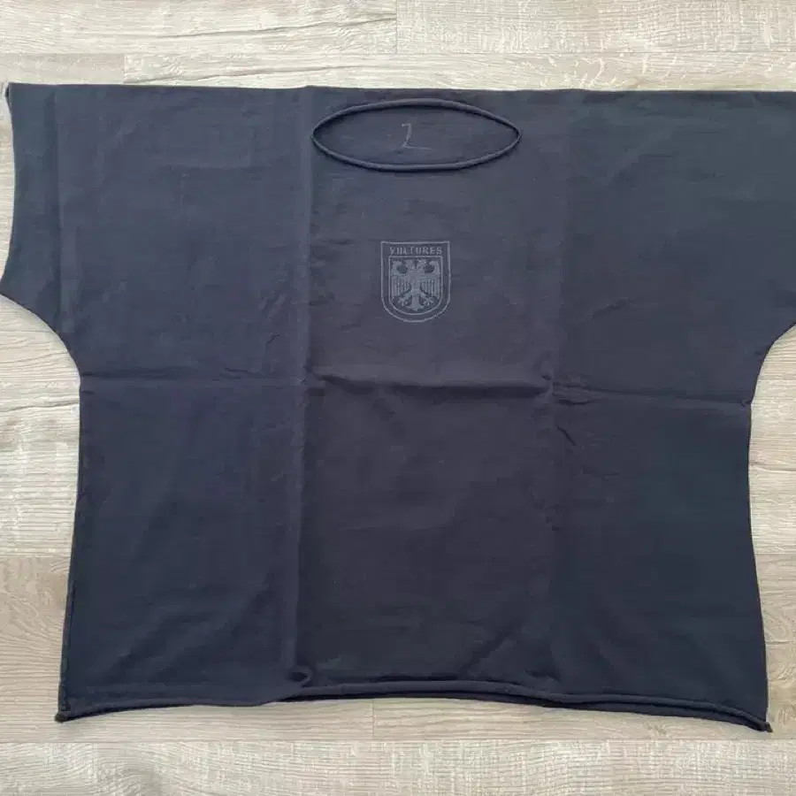 [3] Yeezy Vultures Box T-Shirt Black