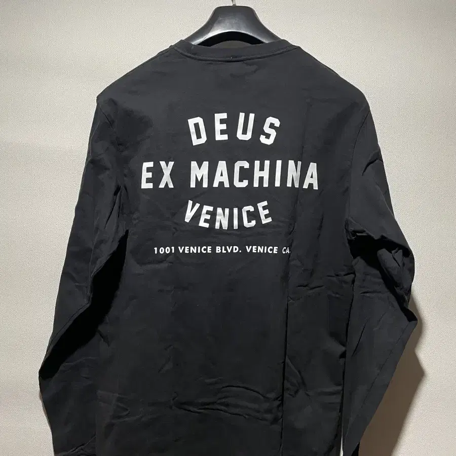 [L] Deus Ex Machina Venice Long Sleeve