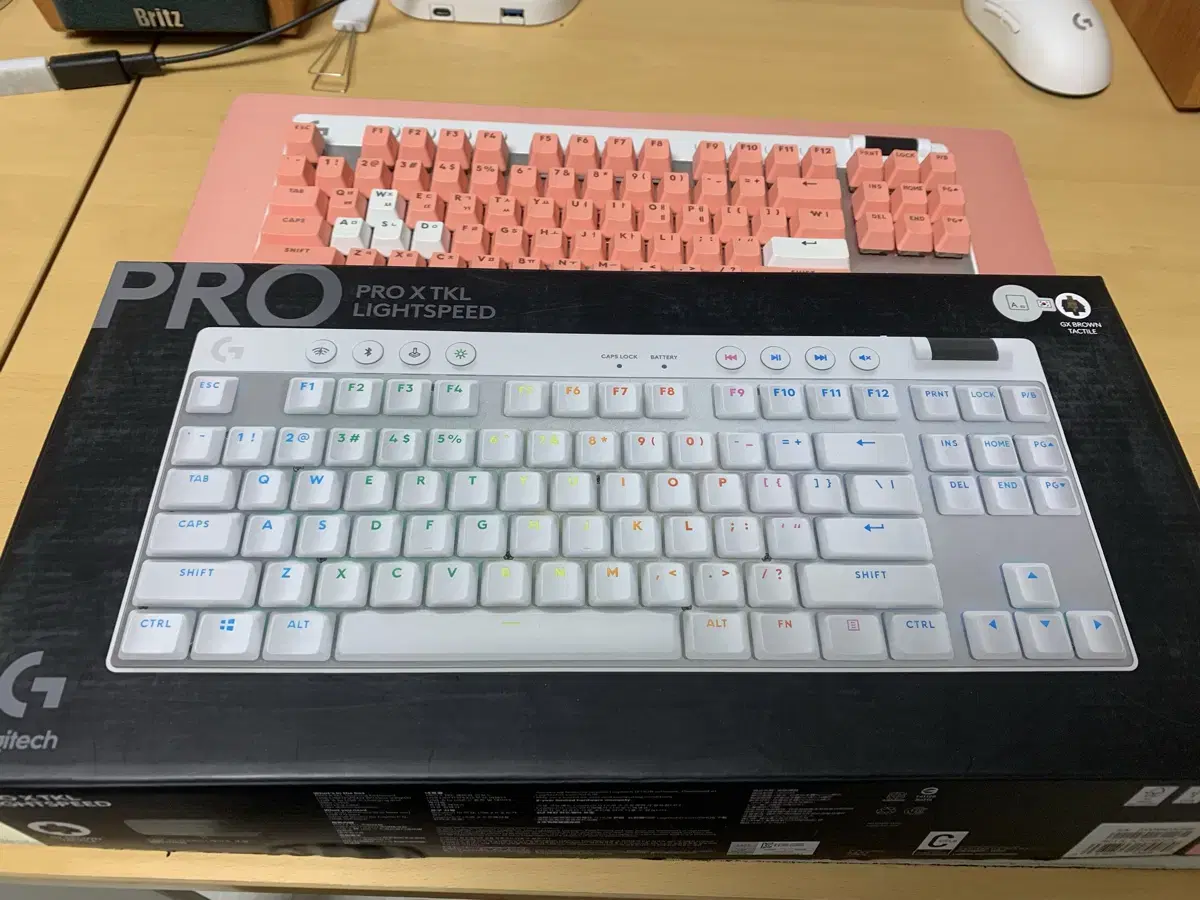 로지텍 G PRO X TKL 화이트