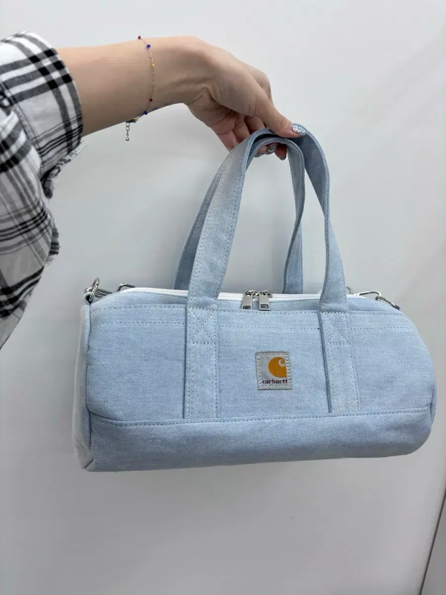 kellyz upcycling calhart denim macaroni bag