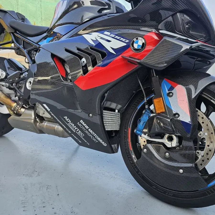 23 bmw m1000rr