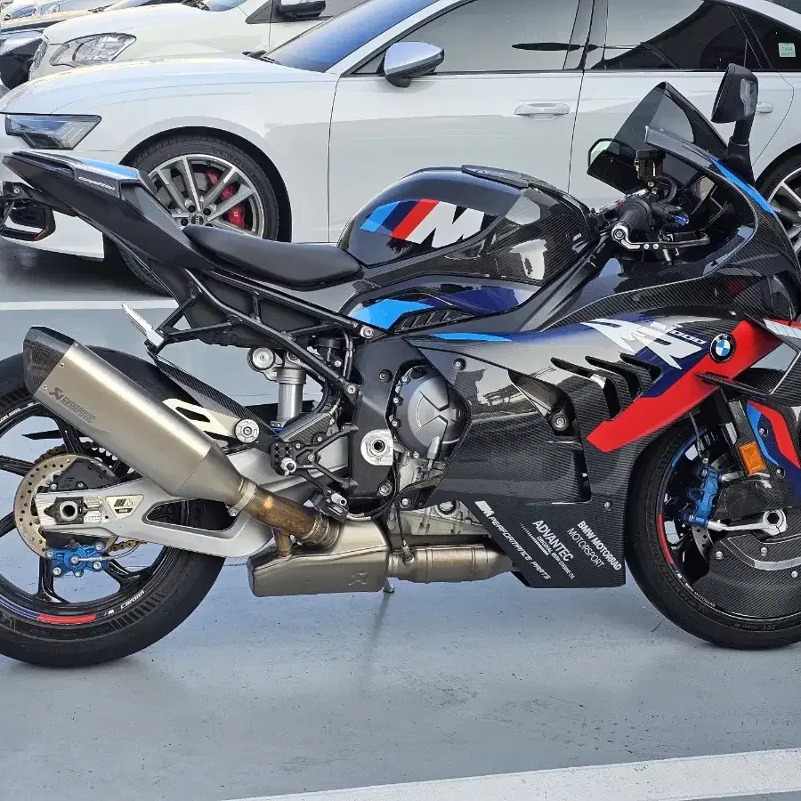 23 bmw m1000rr