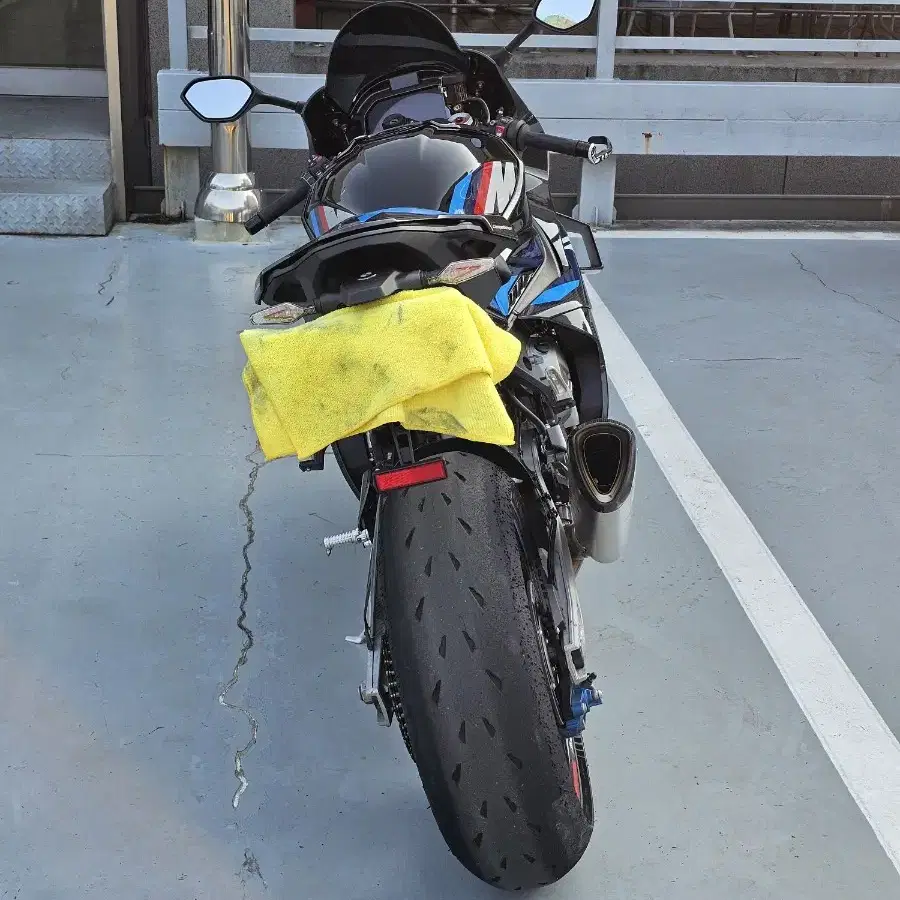 23 bmw m1000rr