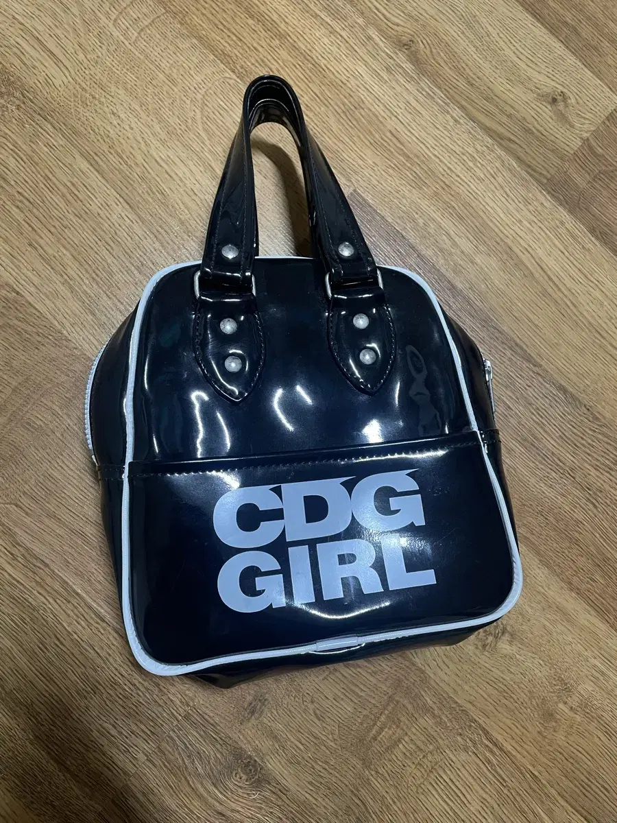 CDG GIRL Enamel Tote Bag