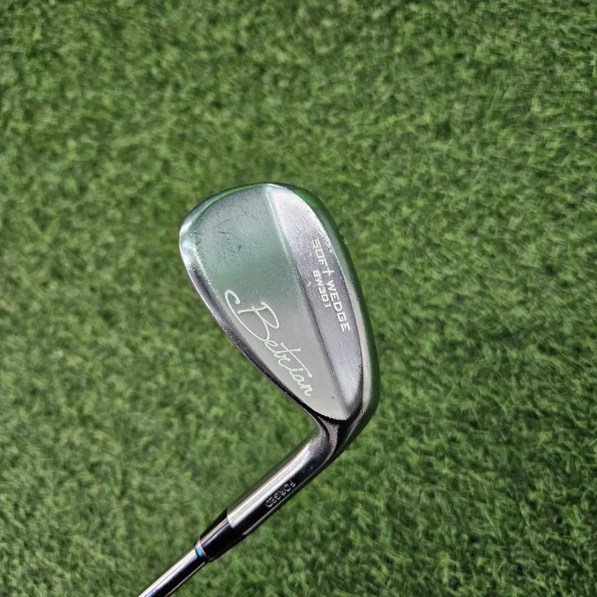 Vetrian BW301 Forged 52 Degree Polygon S200 Pre-Owned Wedge