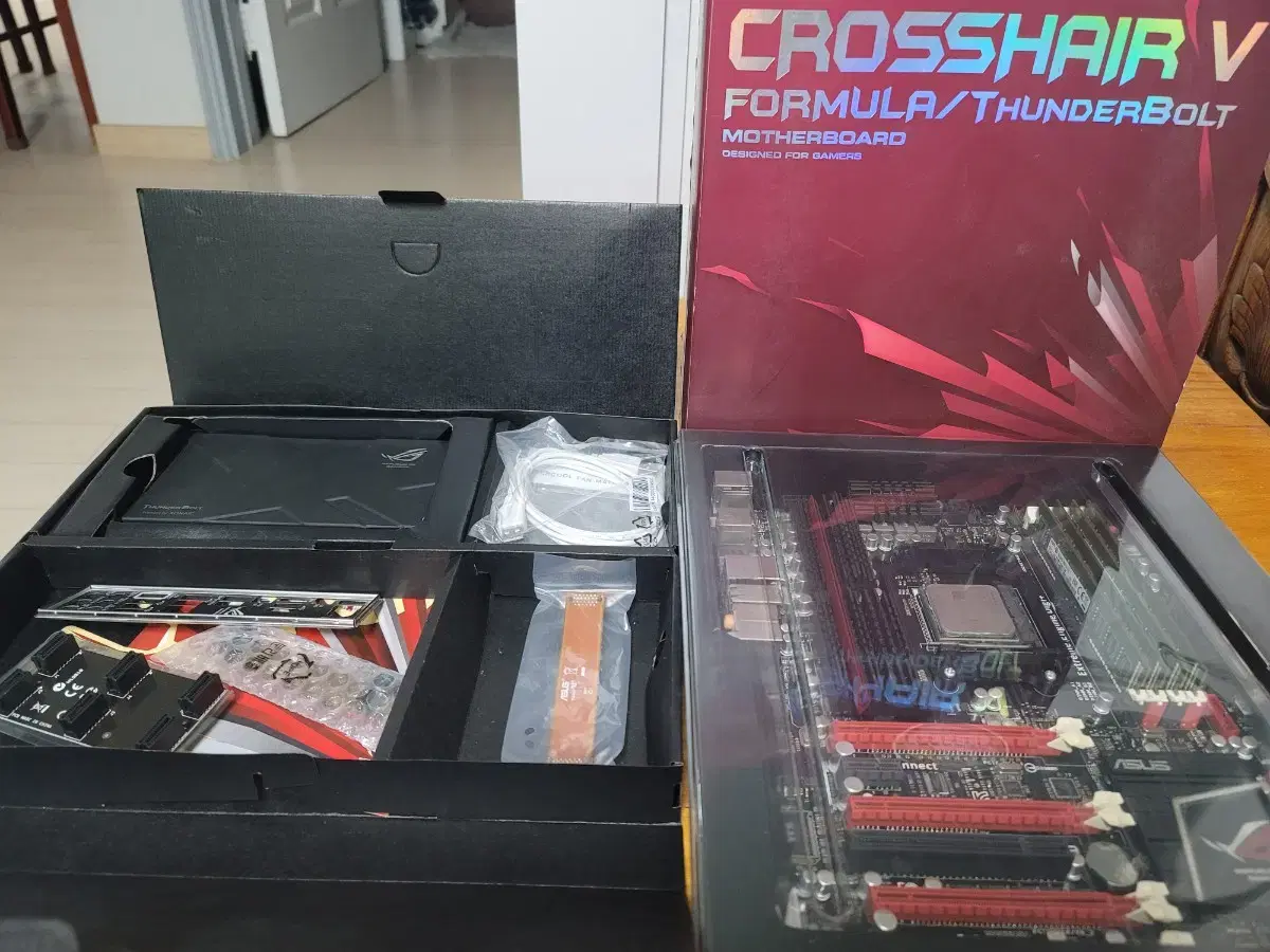 ASUS ROG CROSSHAIR V FORMULA/THUNDERBOLT