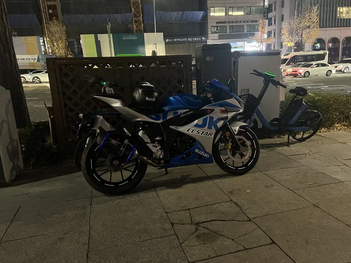 스즈키 gsx-r125 풀튜닝