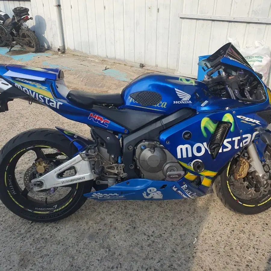 오토바이 CBR 600rr  600cc  2004년식