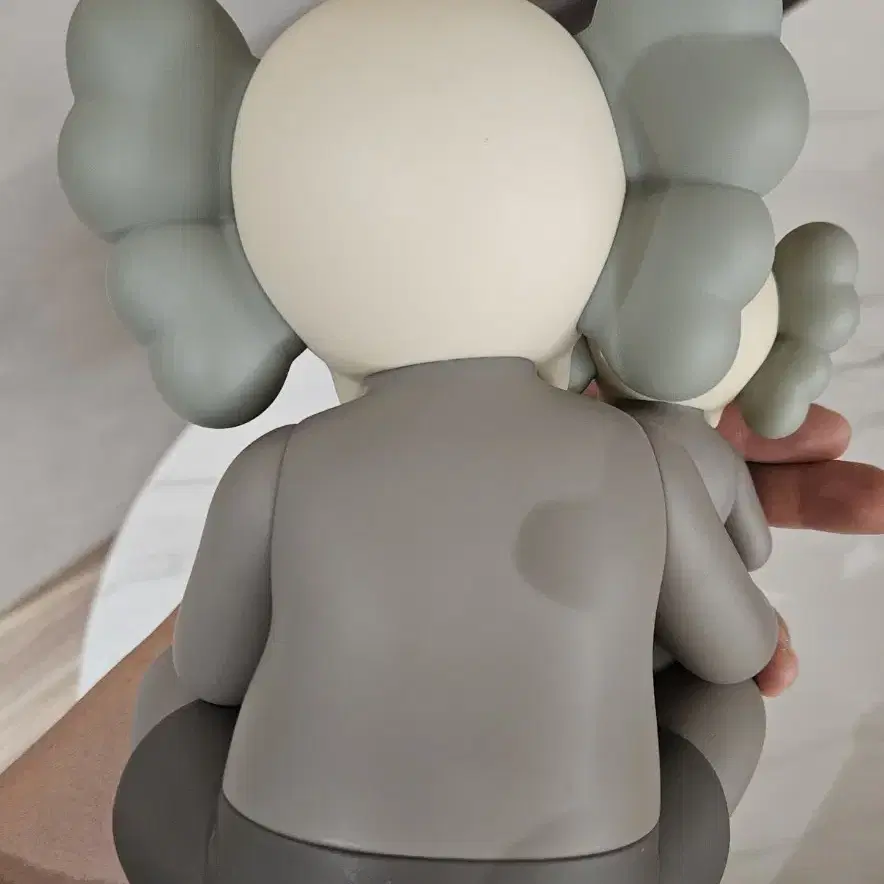 카우스kaws 장백산 피규어 (화이트,브라운)