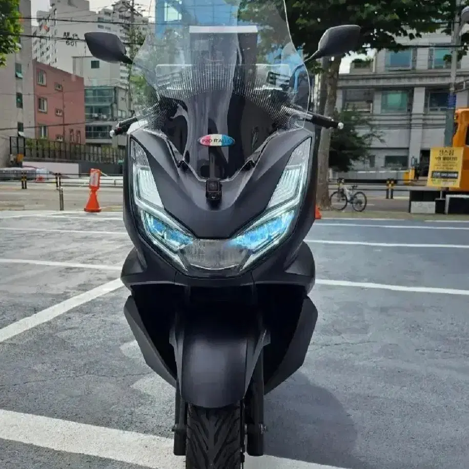 22년식 PCX125 abs 배달셋팅 컨디션 좋은 바이크 팔아요