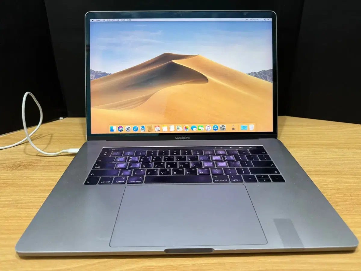 맥북 MacBook Pro 15(i7, 2018년) 2