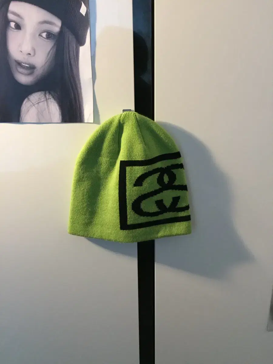 Stussy 비니 Lime (뉴진스하니 착용)