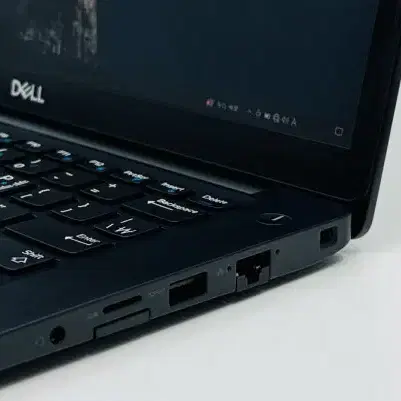 DELL Latitude 7490 i7 고성능 사무용 14인치 중고노트북