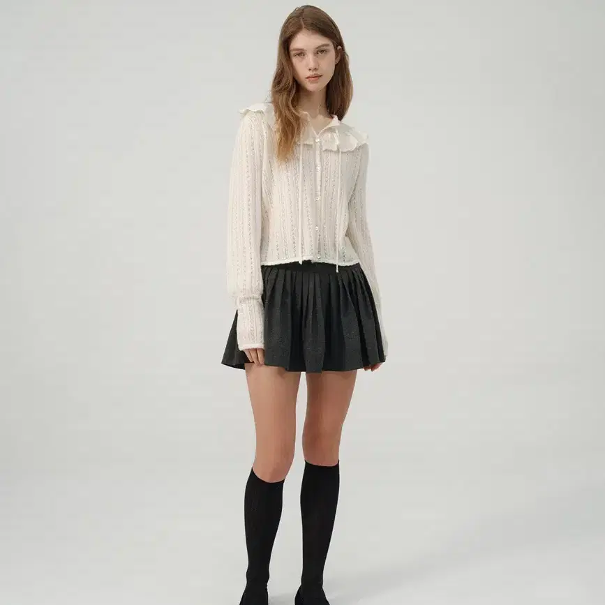 더바넷 Charcoal Karelian Pleats Mini Skirt