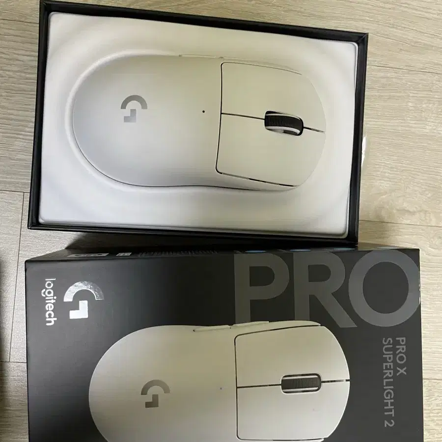 지슈라2 화이트 (g pro superlight2)