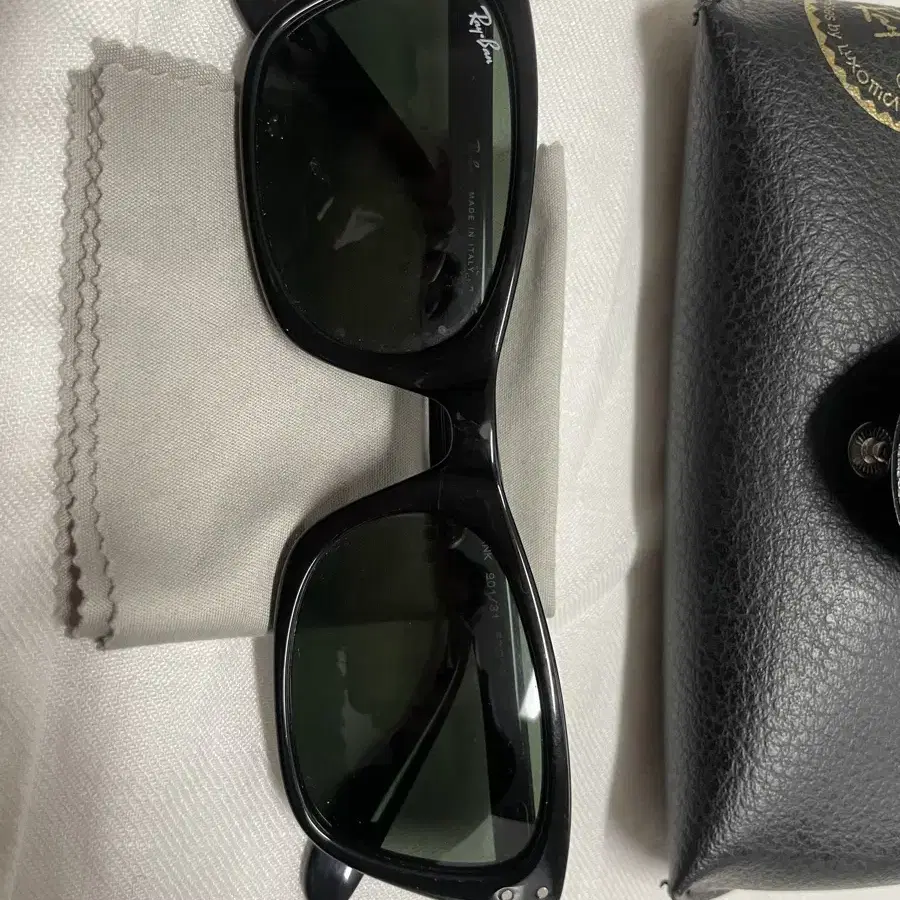 레이밴 RB2299 레이디 버뱅크 RAY BAN