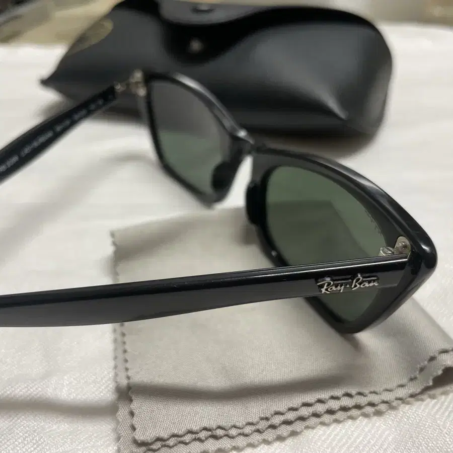 레이밴 RB2299 레이디 버뱅크 RAY BAN