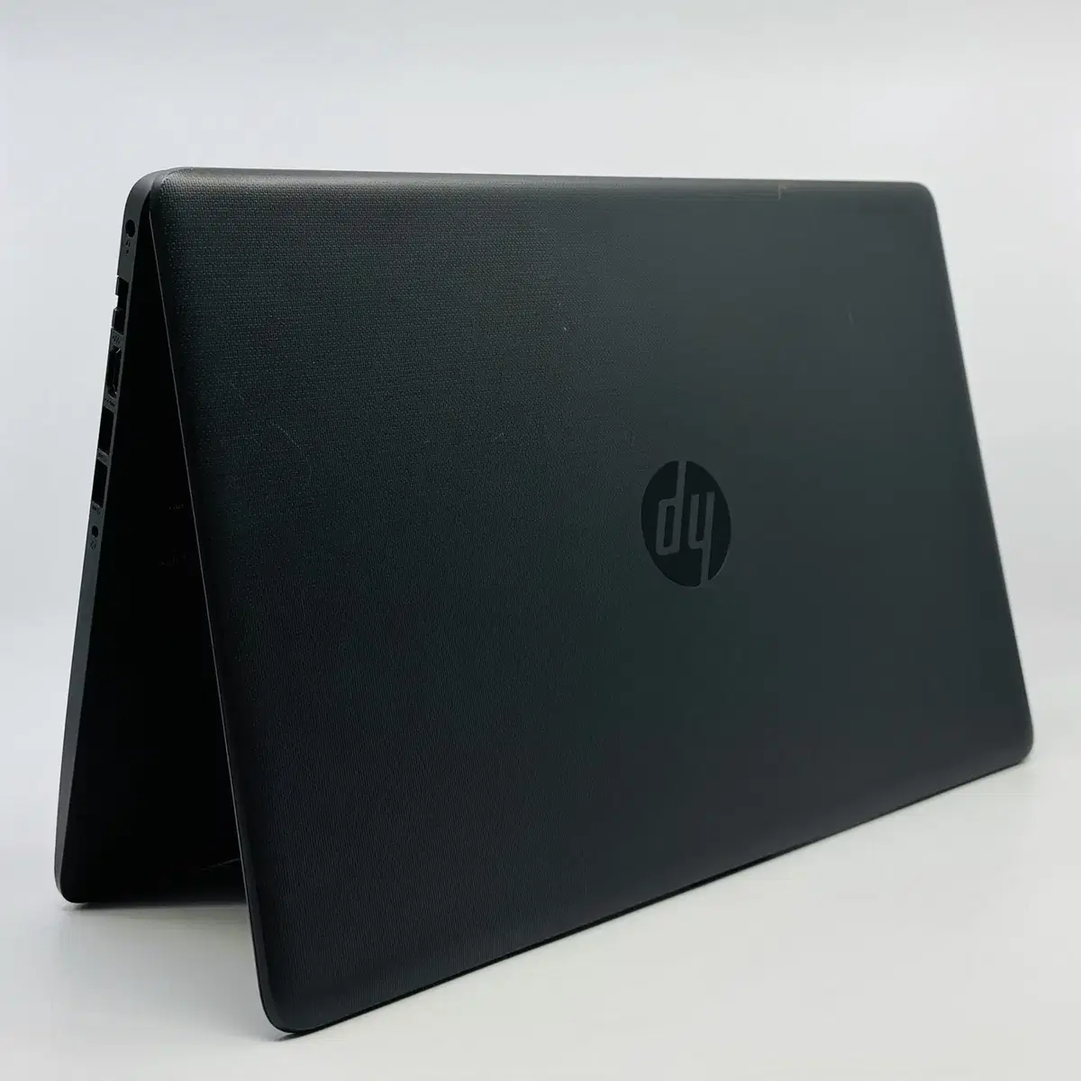 HP 250 G7-6HT82PA 15인치 중고노트북 i5 MX150