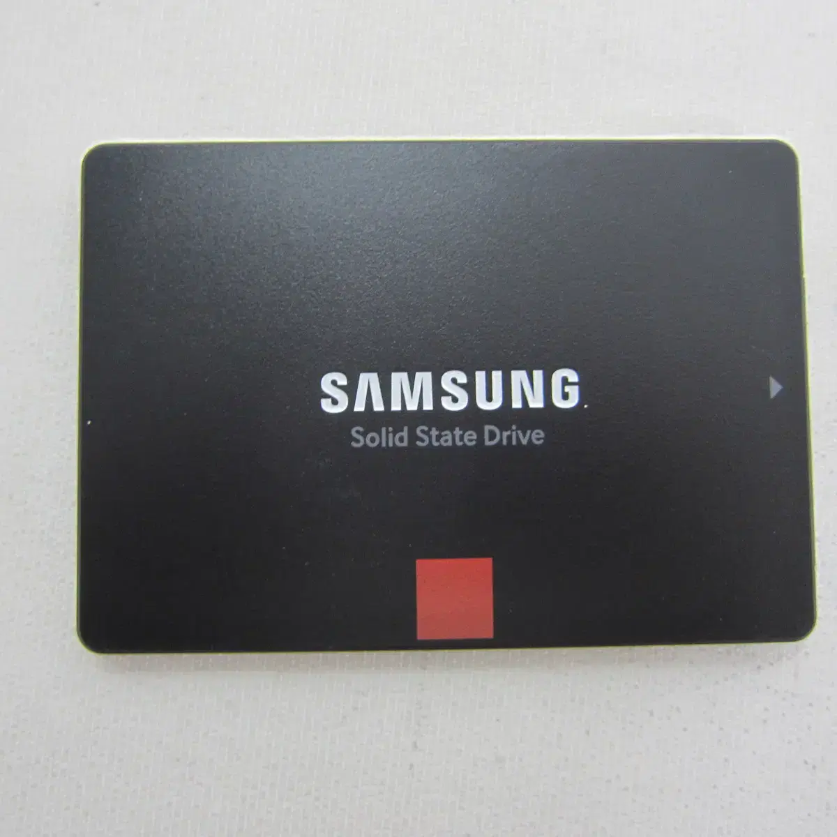 삼성전자 SSD 860 PRO 1TB (AS 2025년 11월)