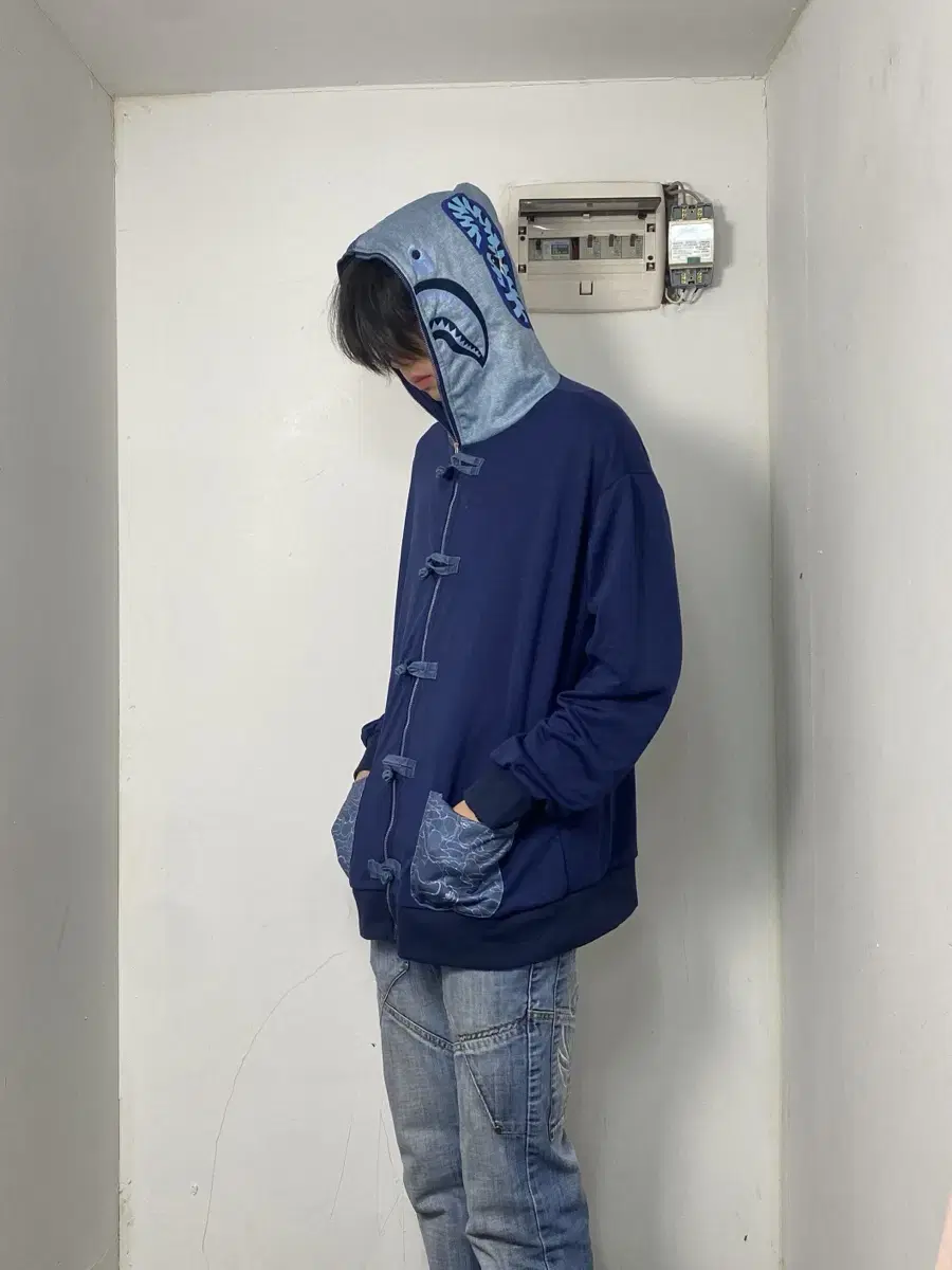 Shark Hood bloo Hooded Zip-up Jacket XL