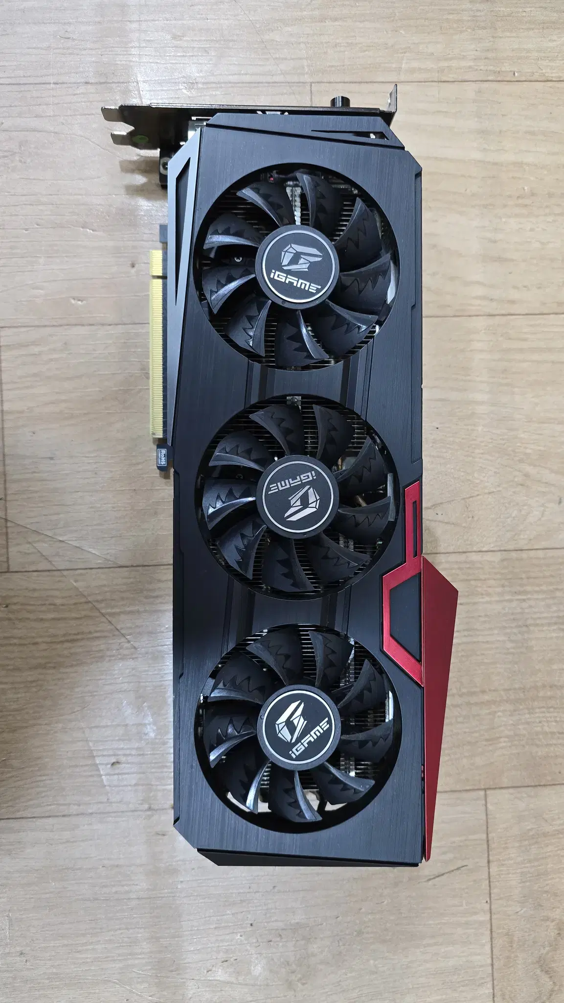 COLORFUL iGame RTX 2070 OC D6 8GB  팝니다