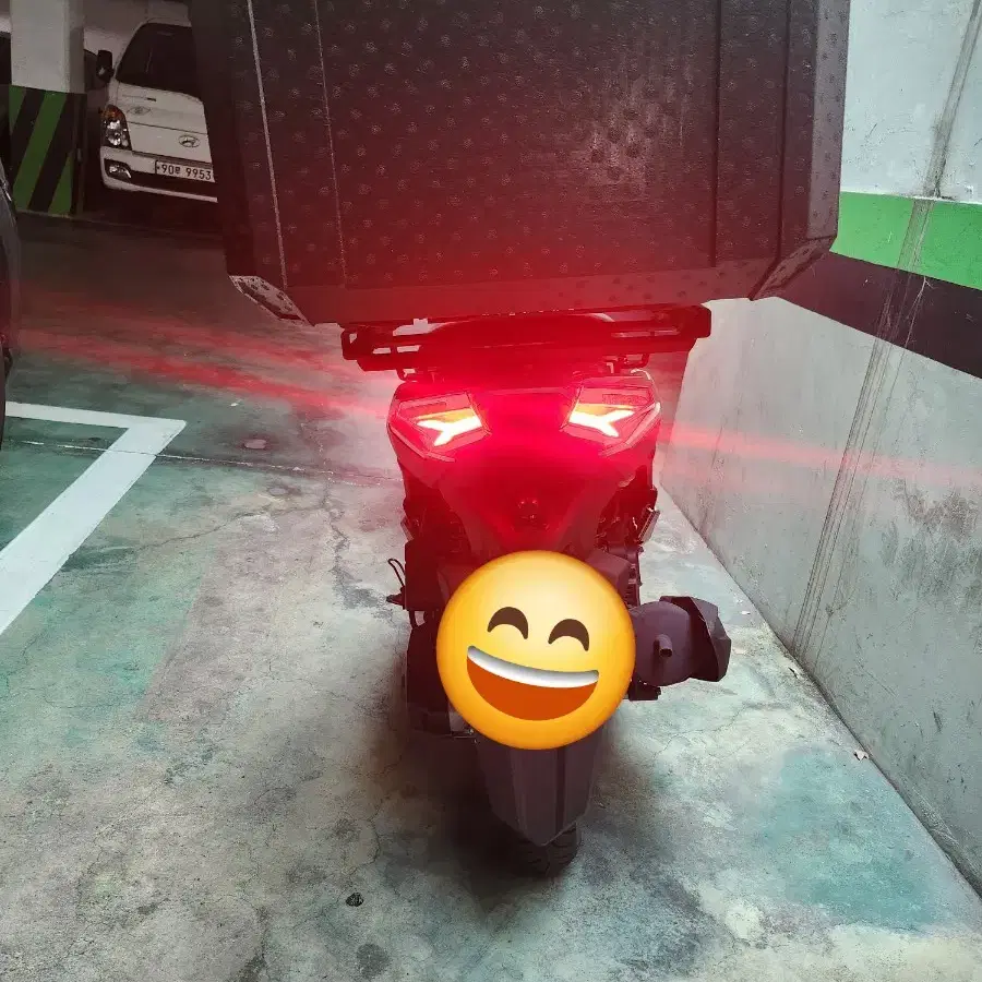 sym vsx125cc  500km탄거 사고 무 팝니다.